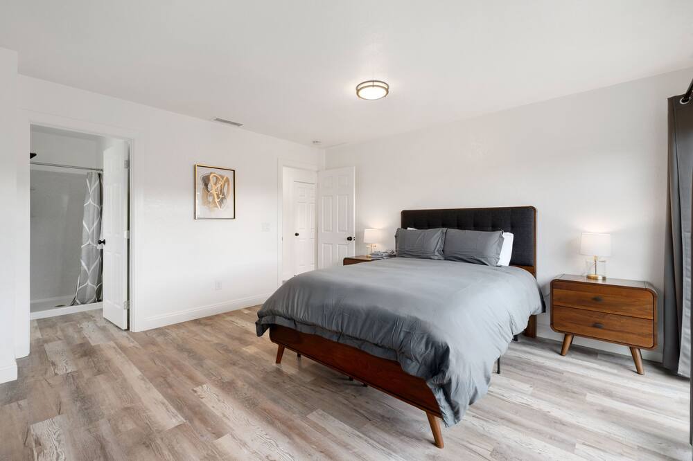 Photo of Bathroom in Rio Linda