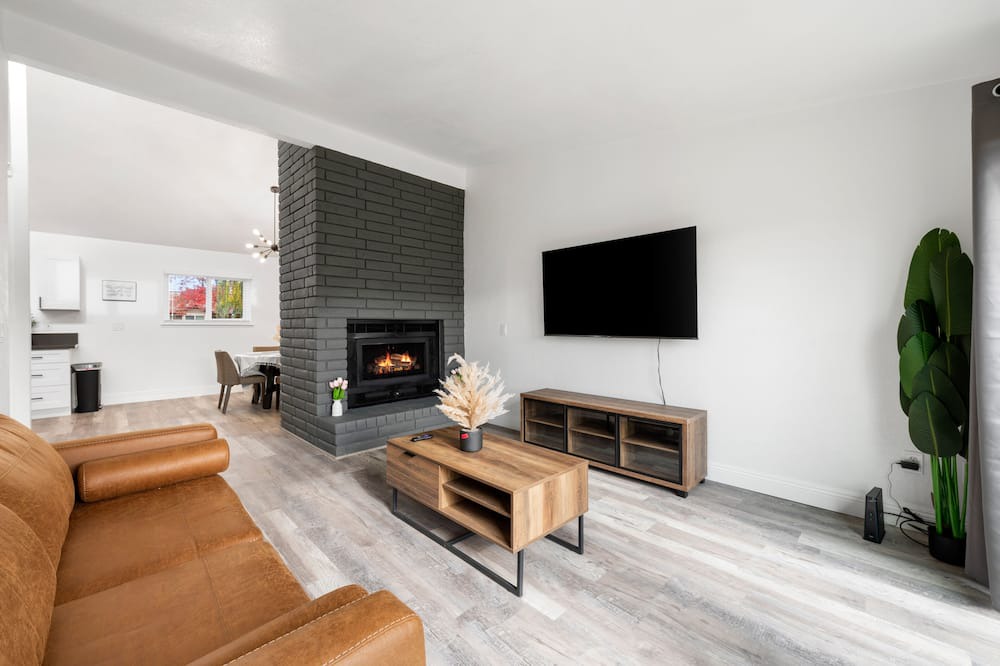 Photo of Bedroom in Rio Linda