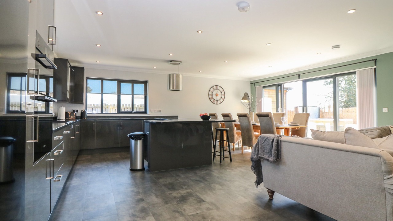 Photo of Others in Ellon