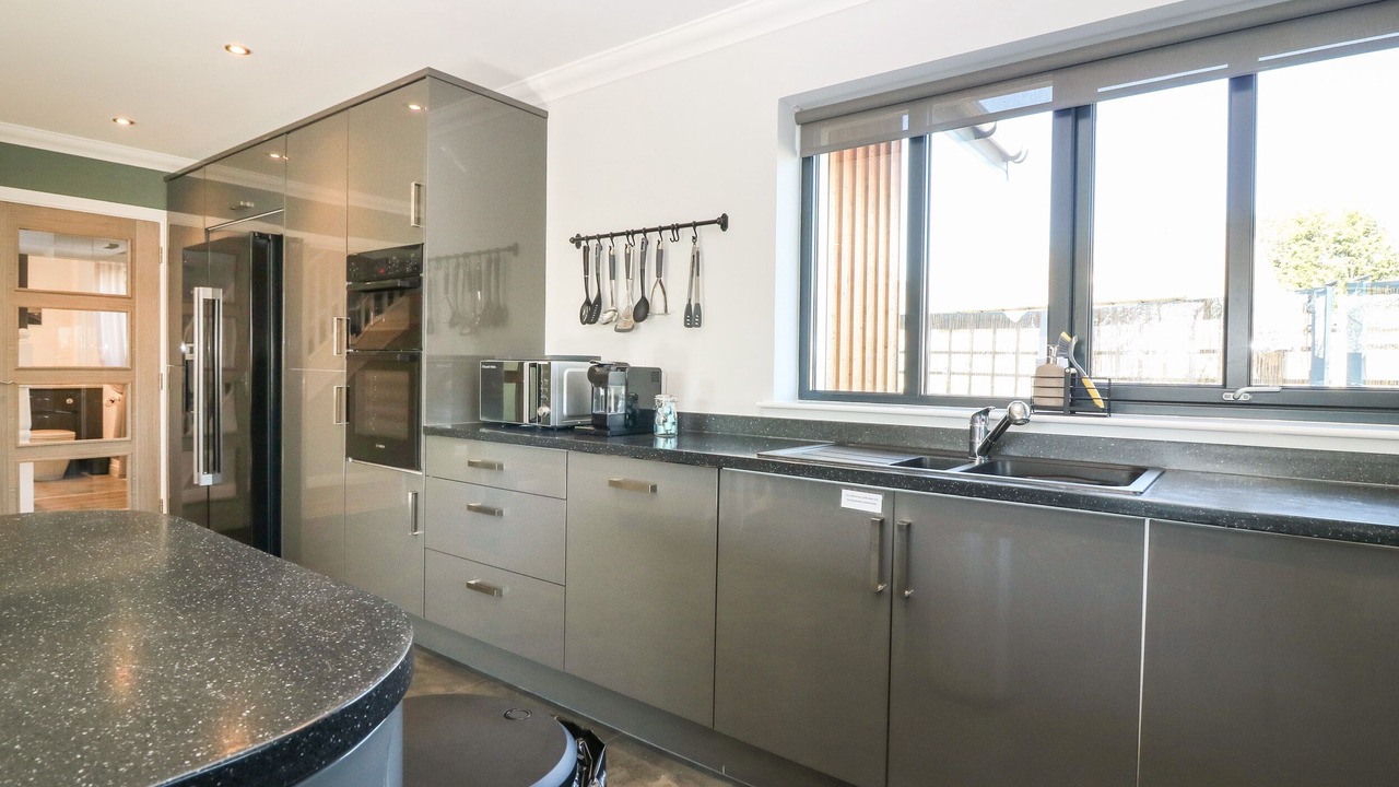 Photo of Others in Ellon