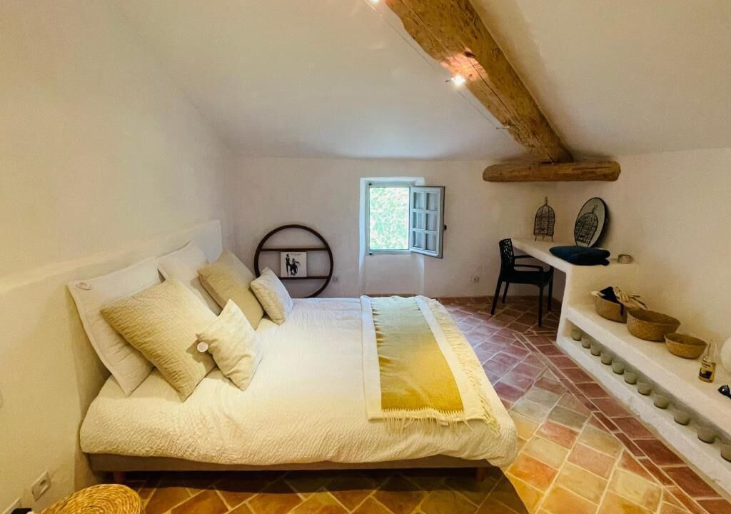 Photo of Bedroom in Saint-Julien