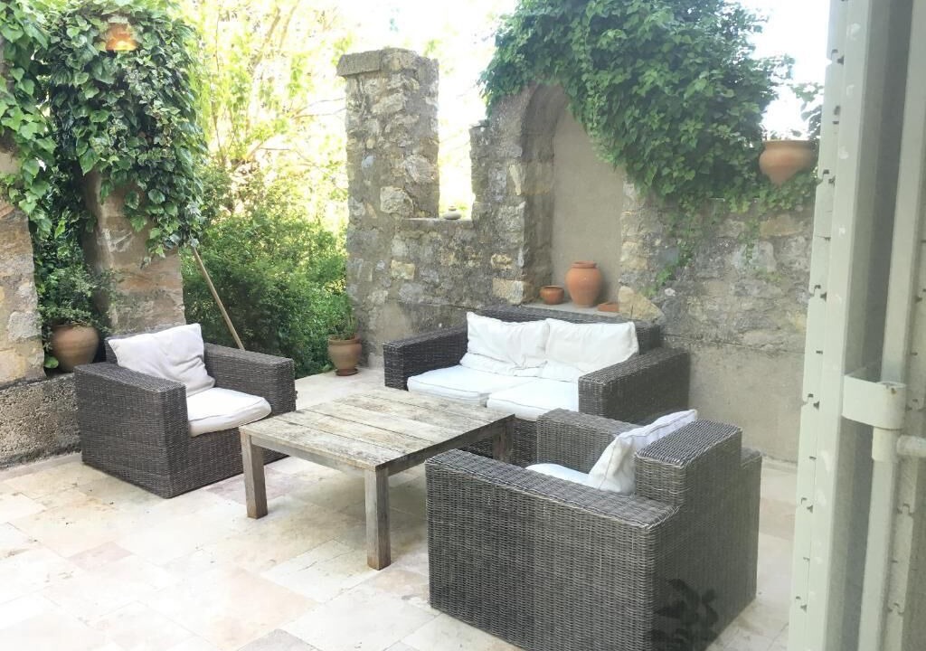 Photo of Patio Balcony in Saint-Julien