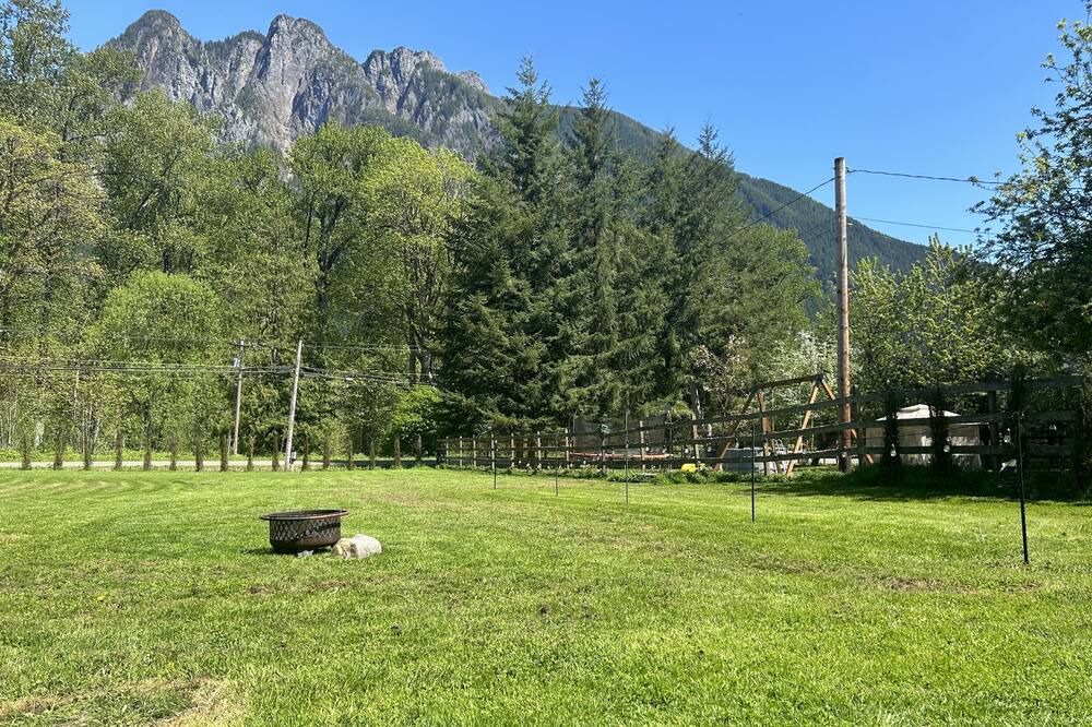 Photo of Outdoor in North Bend