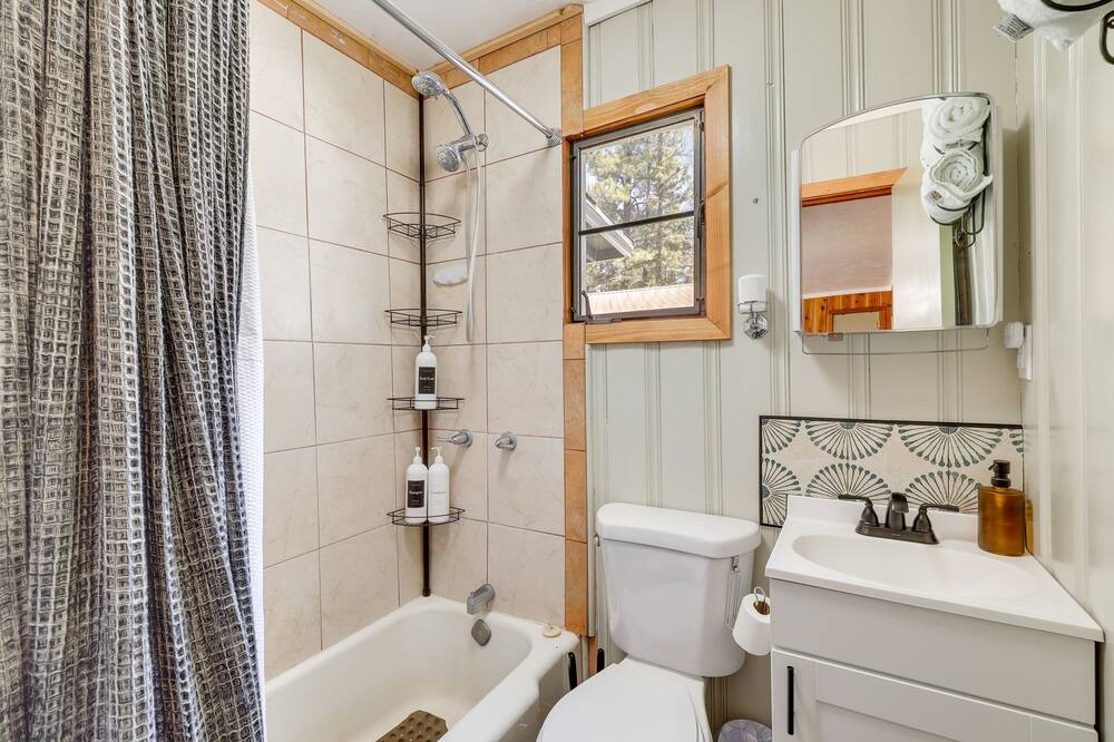 Photo of Bathroom in Alpine