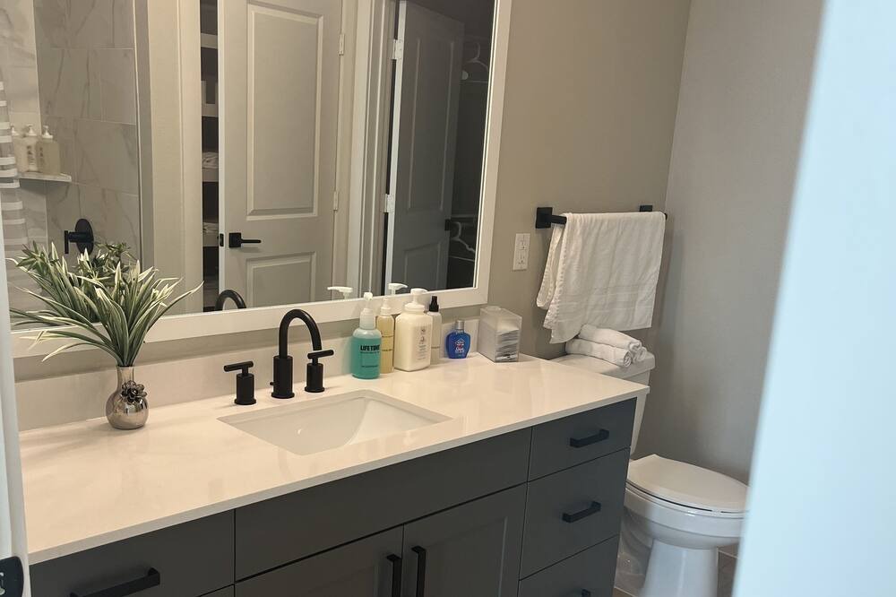 Photo of Bathroom in Katy