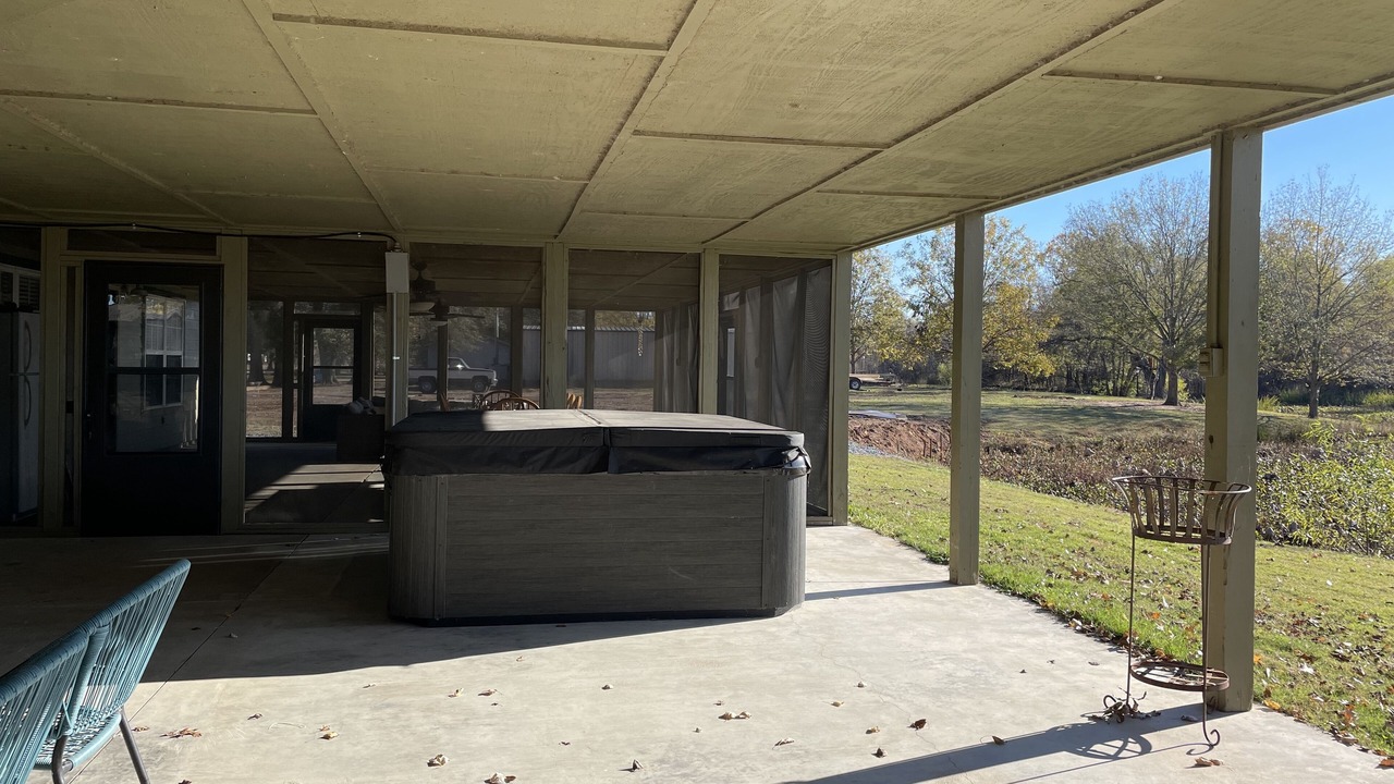 Photo of Patio Balcony in Desha