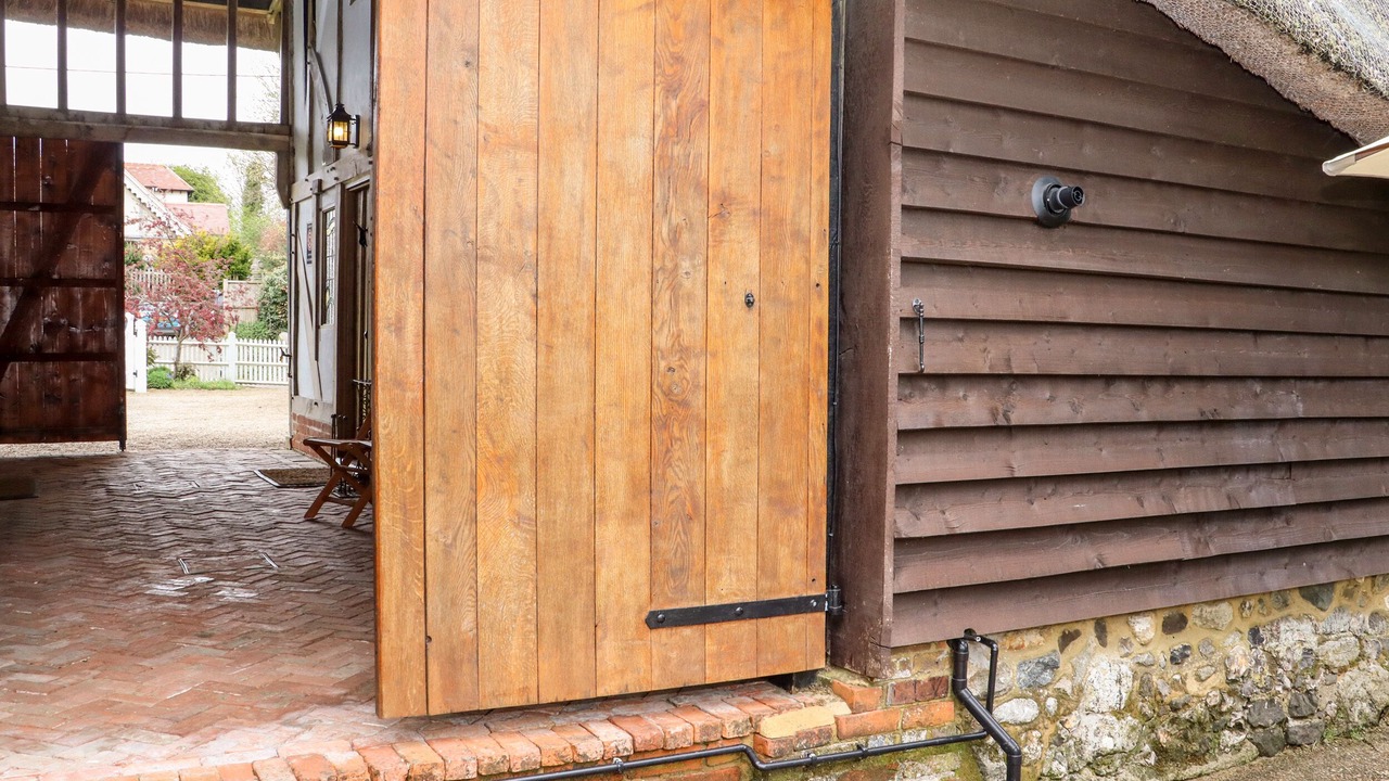 Photo of Outdoor in Etchinghill