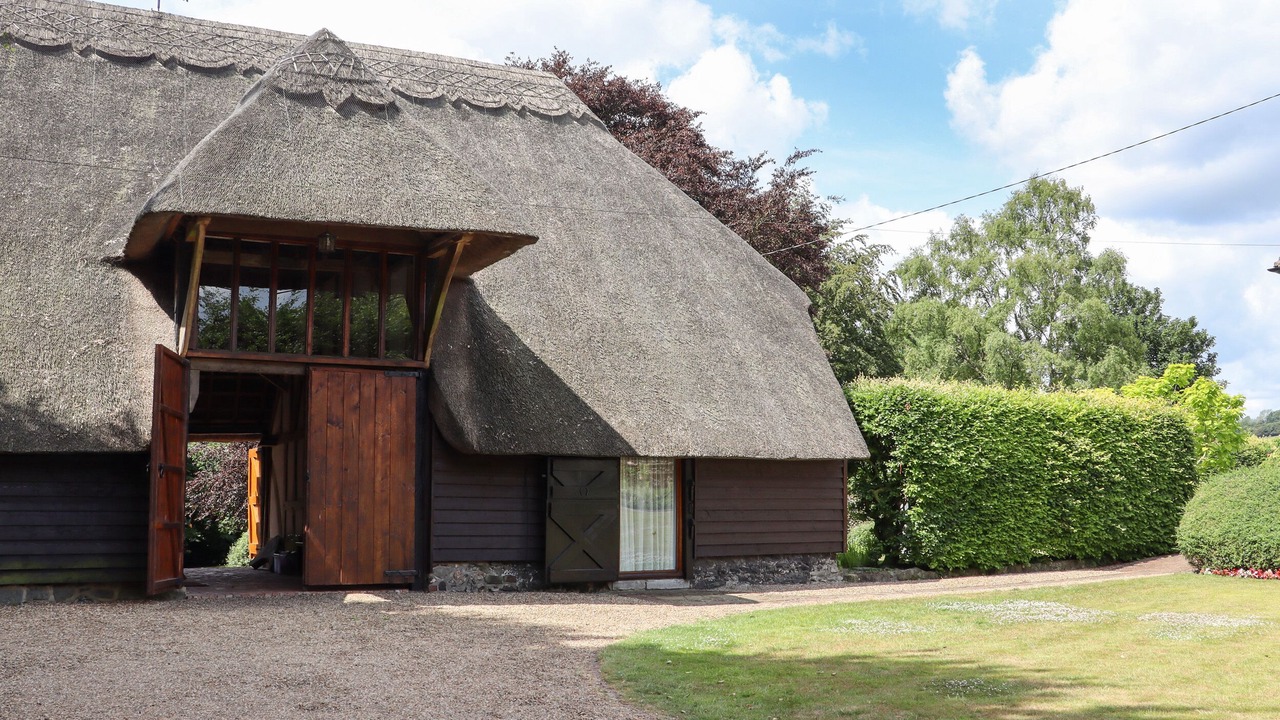 Photo of Outdoor in Etchinghill