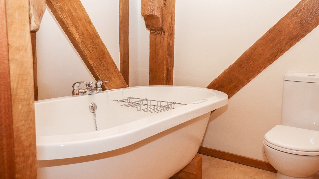 Photo of Others in Etchinghill