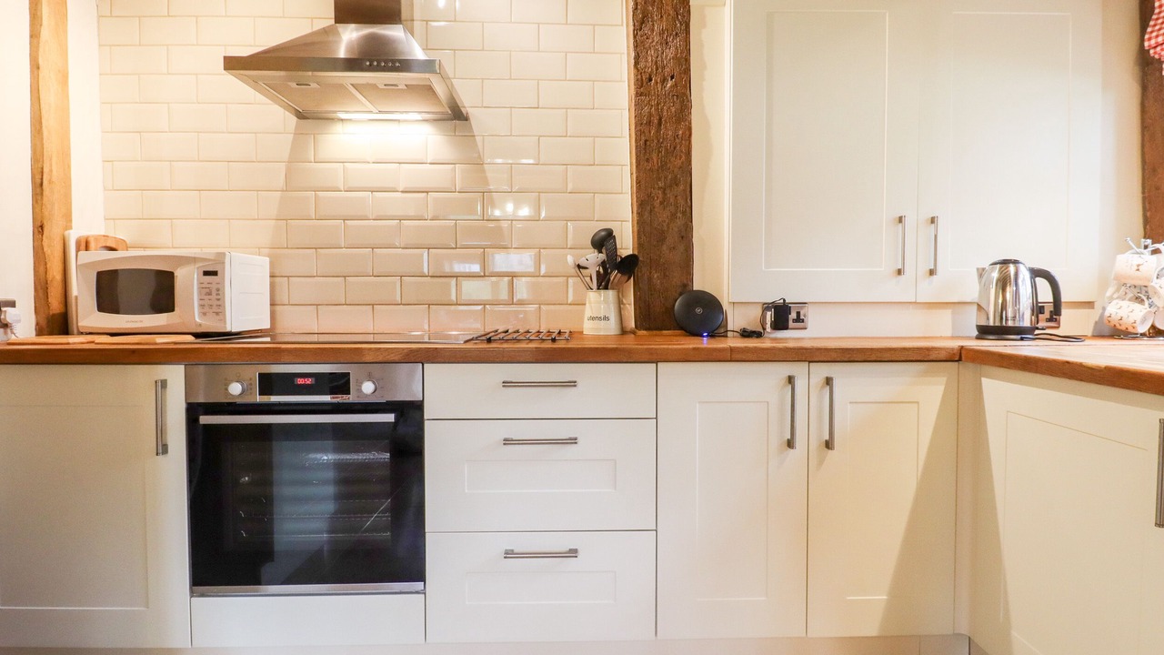 Photo of Others in Etchinghill