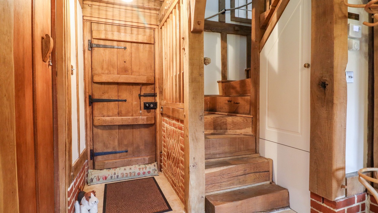 Photo of Others in Etchinghill