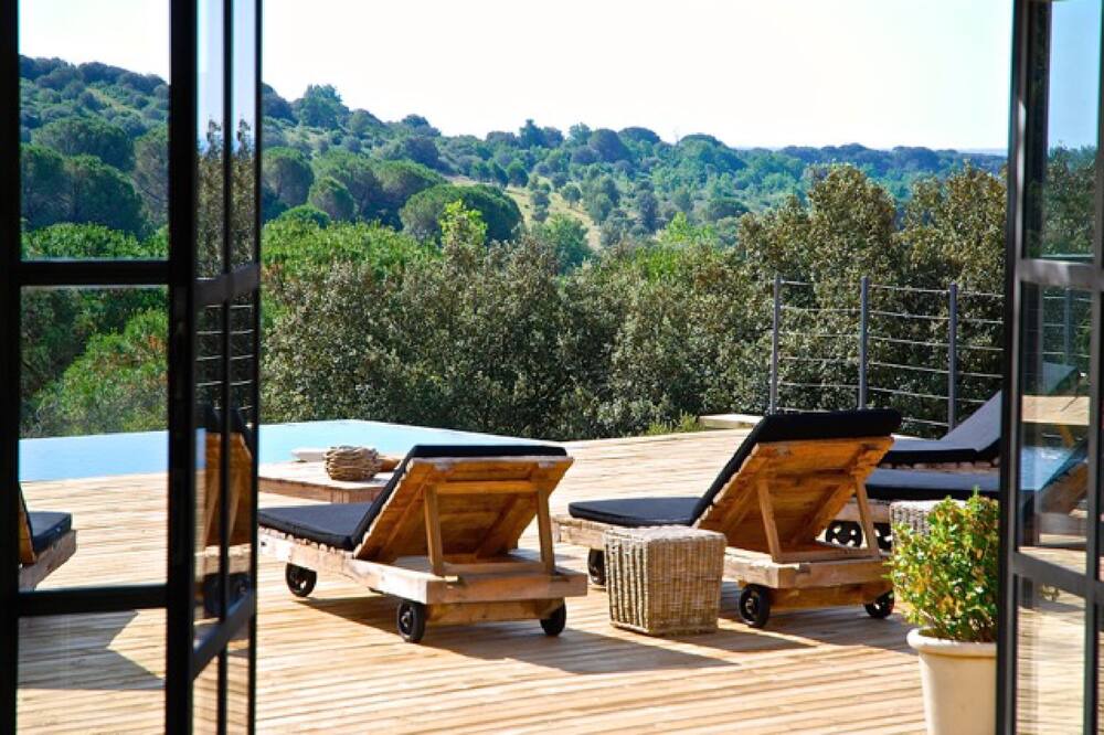 Photo of Outdoor in Saint-Gilles