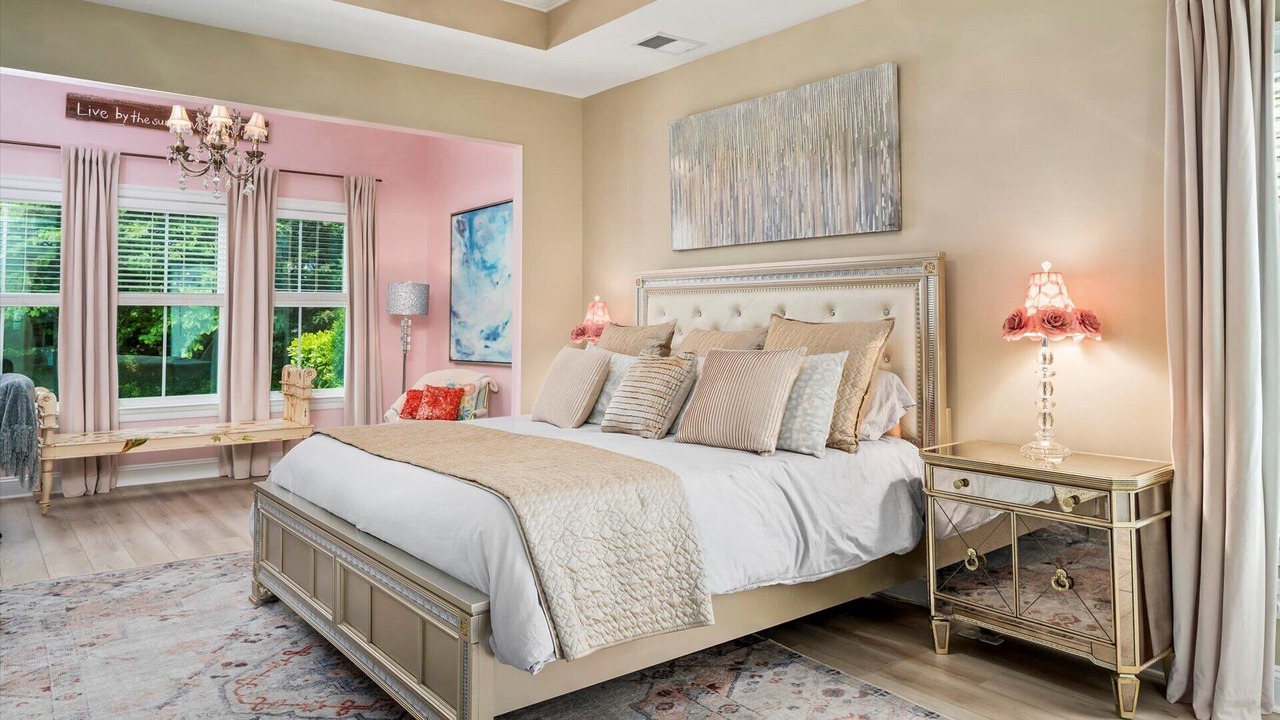 Photo of Others in Bayside