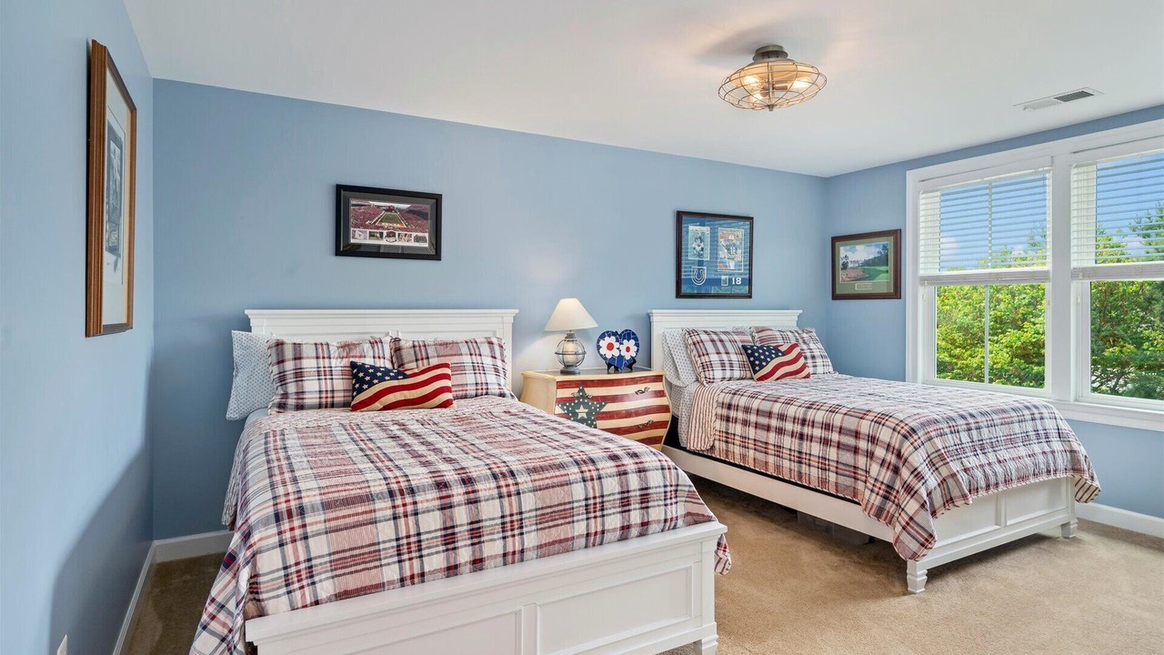 Photo of Others in Bayside