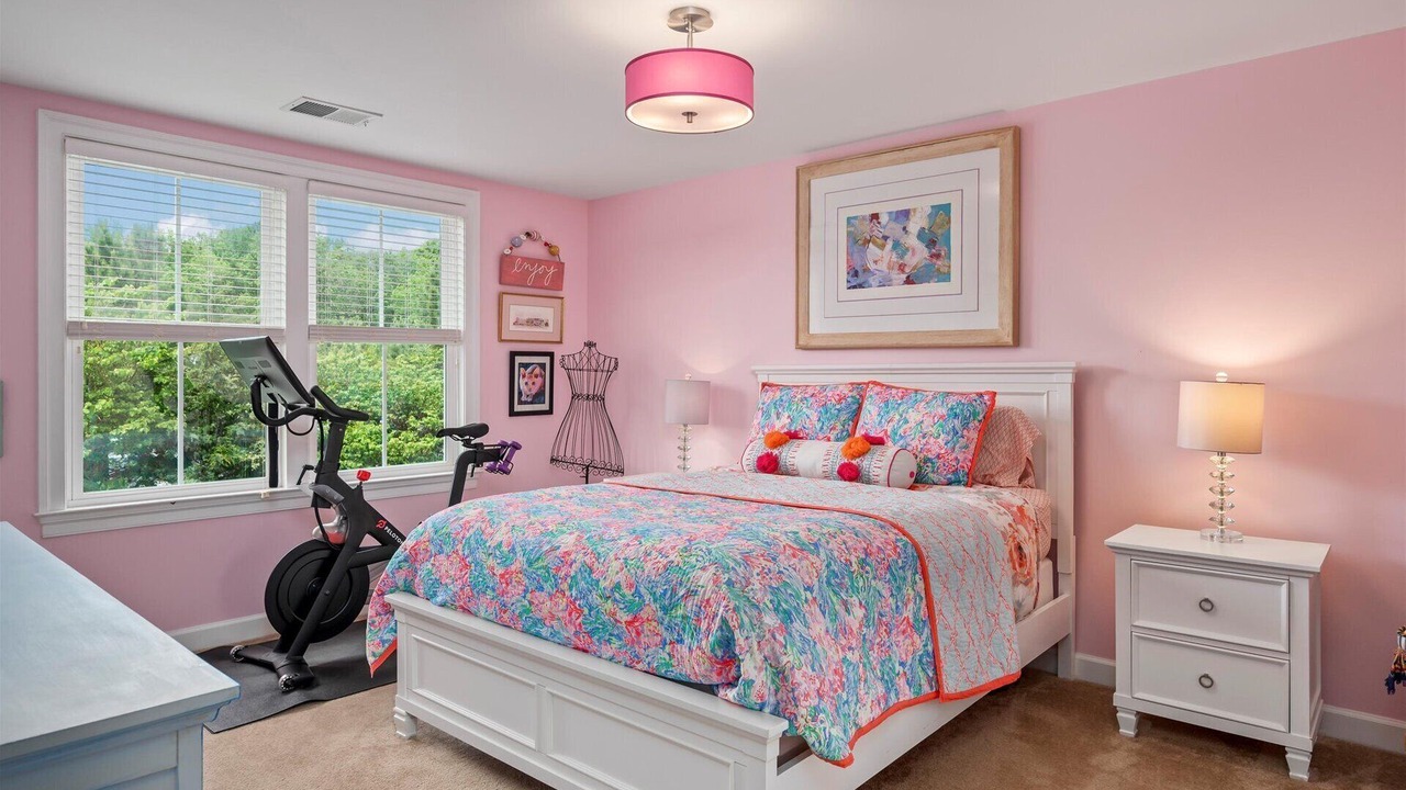 Photo of Others in Bayside