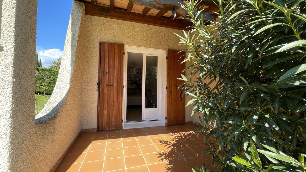 Photo of Outdoor in Savasse