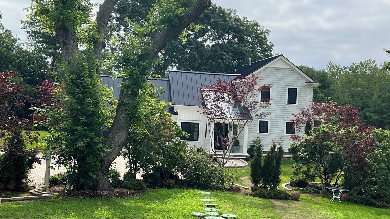 Photo of Outdoor in Watch Hill