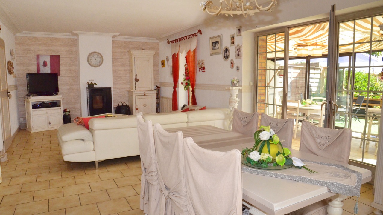 Photo of Others in Ferques