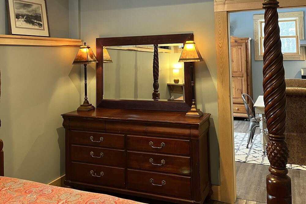 Photo of Bedroom in Waterbury