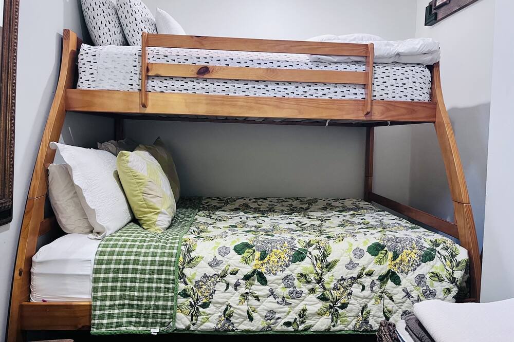 Photo of Bedroom in Waterbury