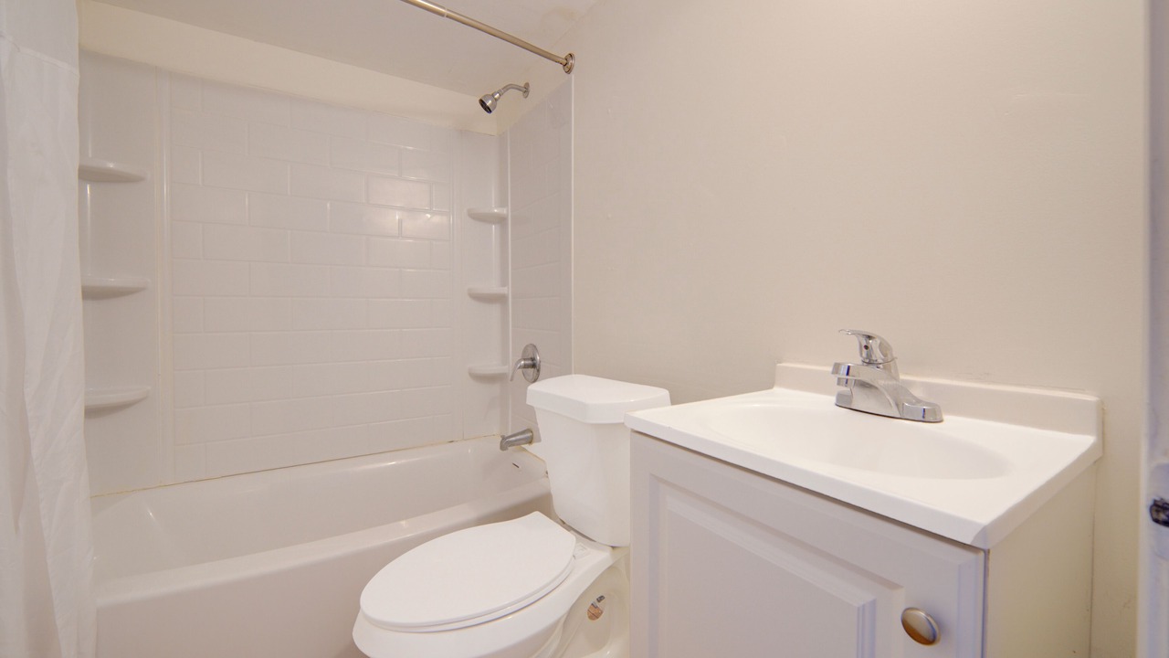 Photo of Bathroom in Gonzales