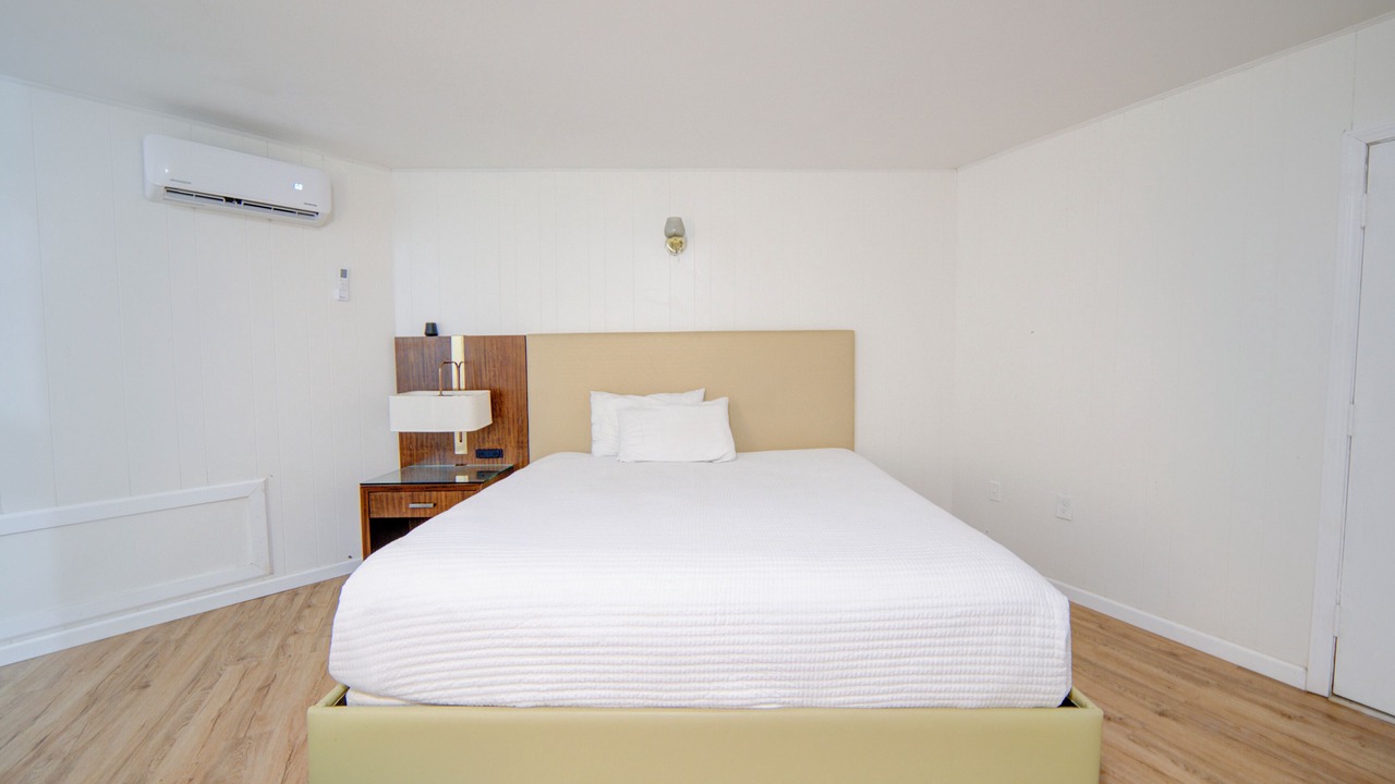 Photo of Bedroom in Gonzales