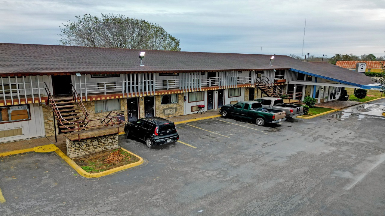 Photo of Outdoor in Gonzales