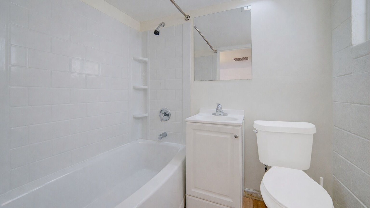 Photo of Bathroom in Gonzales