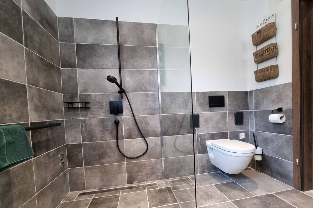 Photo of Bathroom in Suha Punta