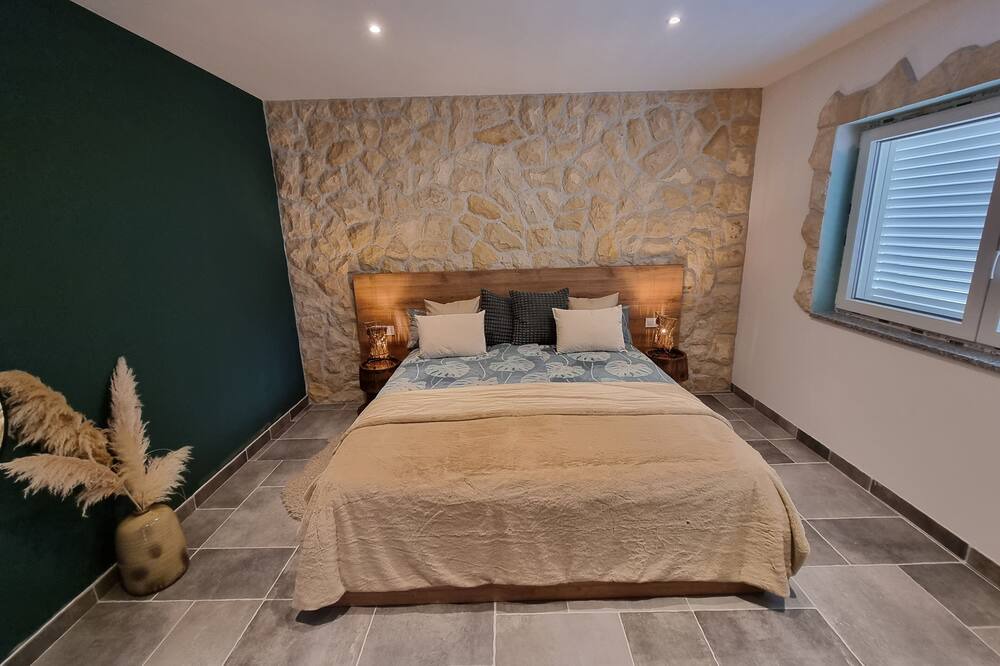 Photo of Bedroom in Suha Punta
