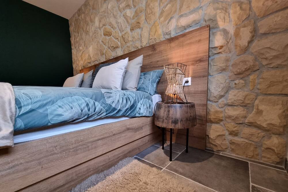 Photo of Bedroom in Suha Punta