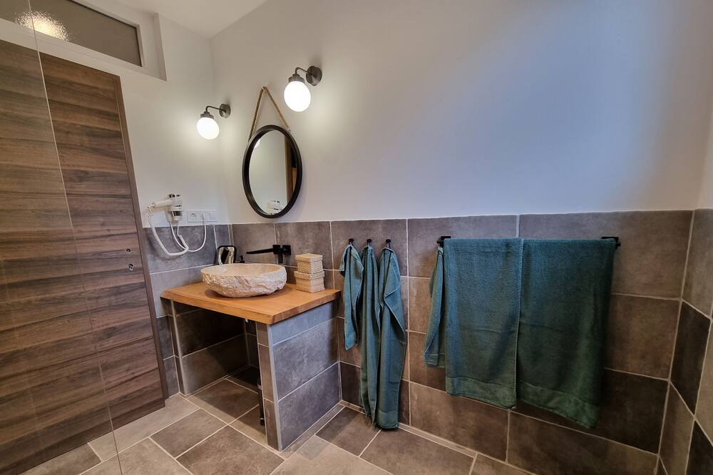 Photo of Bathroom in Suha Punta