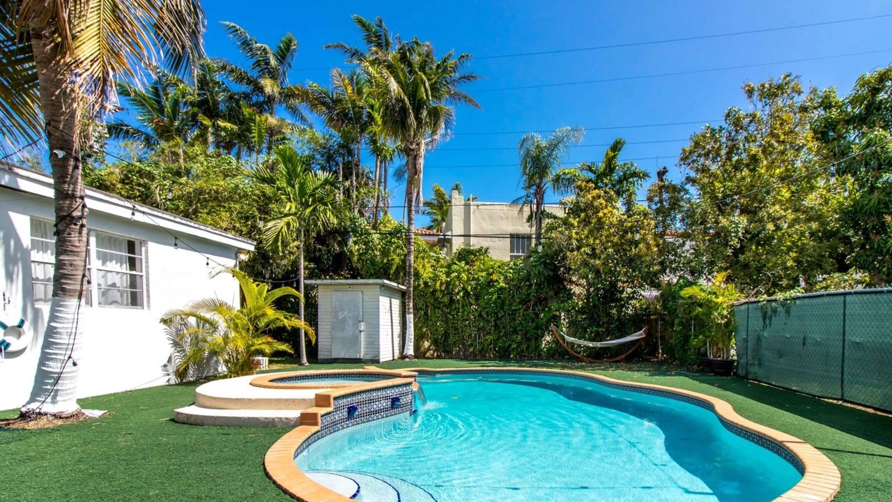 Photo of Outdoor in Northeast Miami