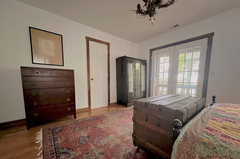 Photo of Bedroom in Sewanee
