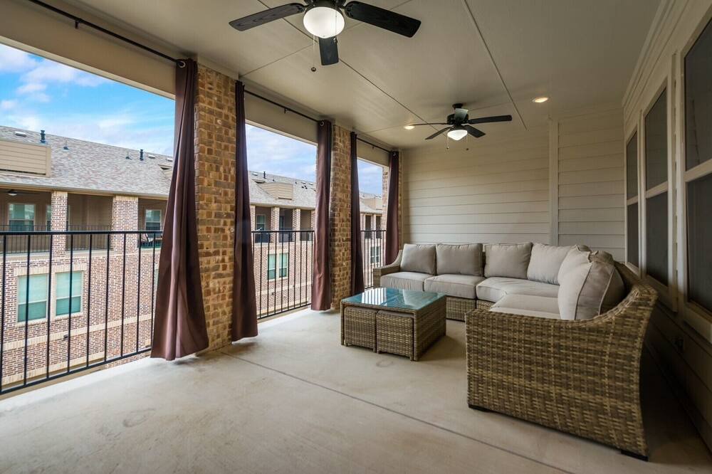 Photo of Livingroom in Frisco