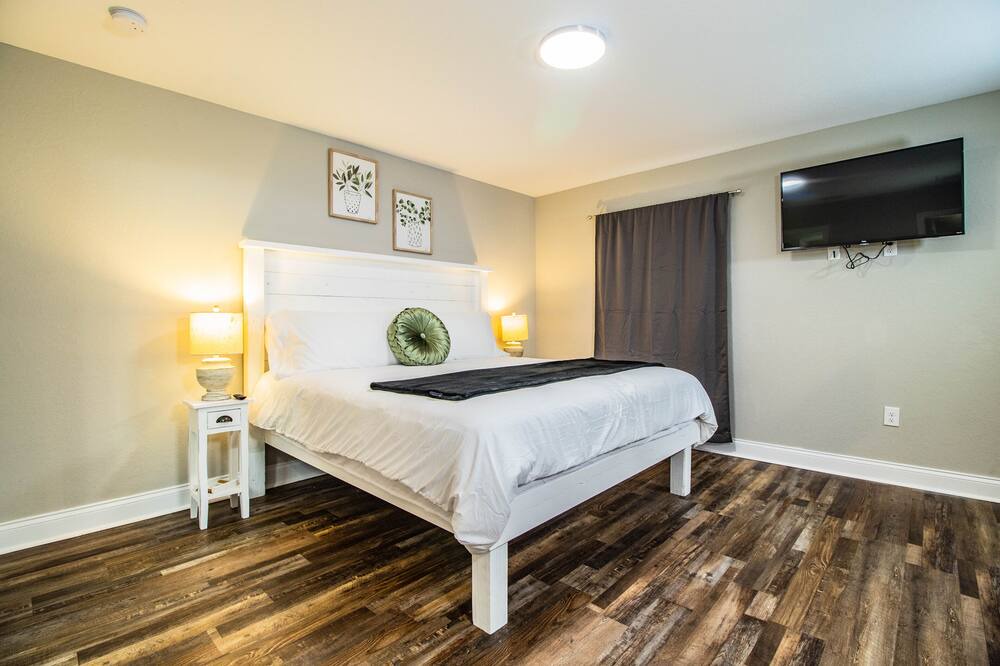 Photo of Bedroom in Bartow