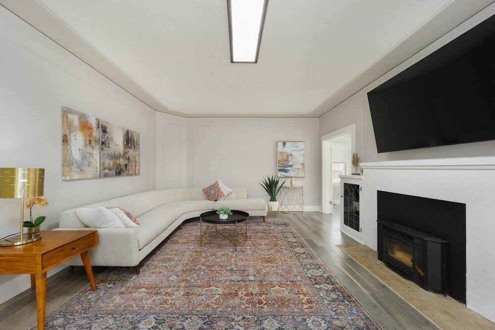 Photo of Bedroom in Pleasant Grove