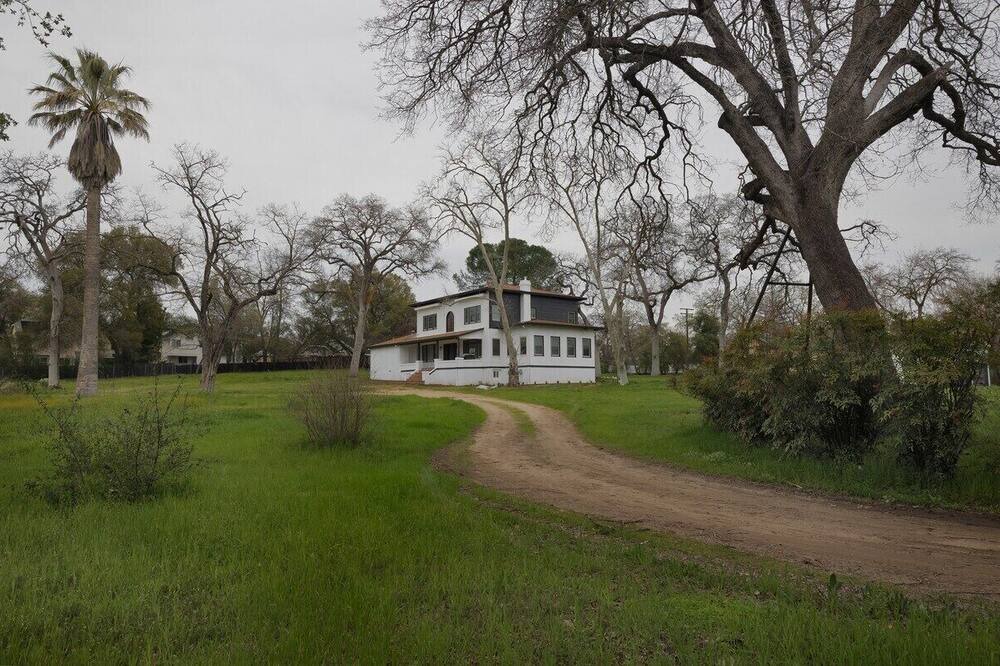 Photo of Outdoor in Pleasant Grove