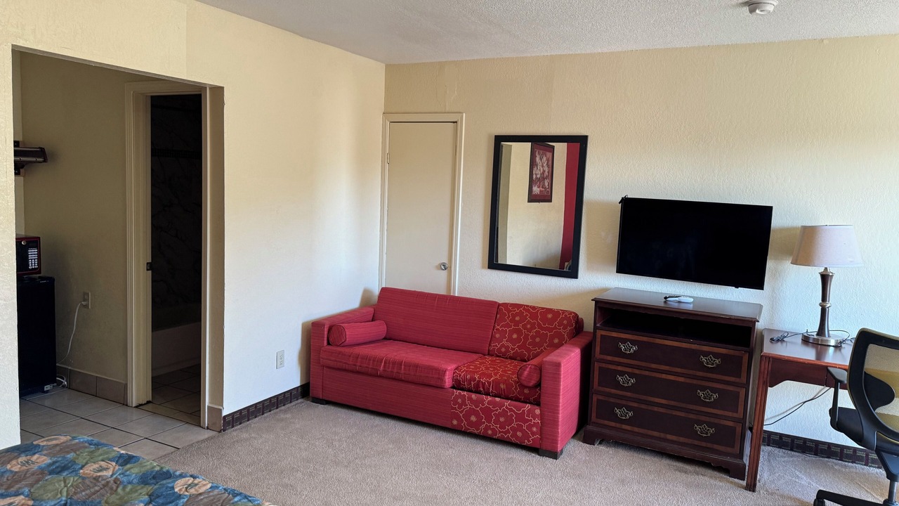 Photo of Bedroom in Ada