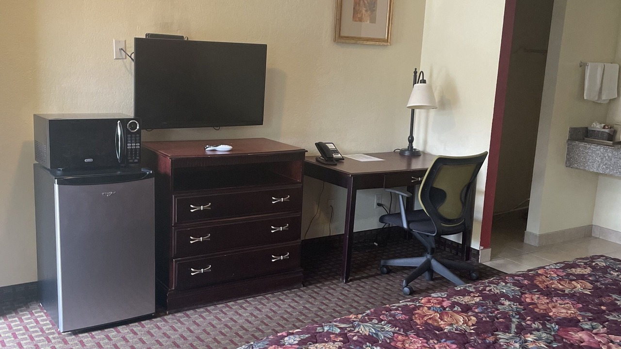 Photo of Bedroom in Ada