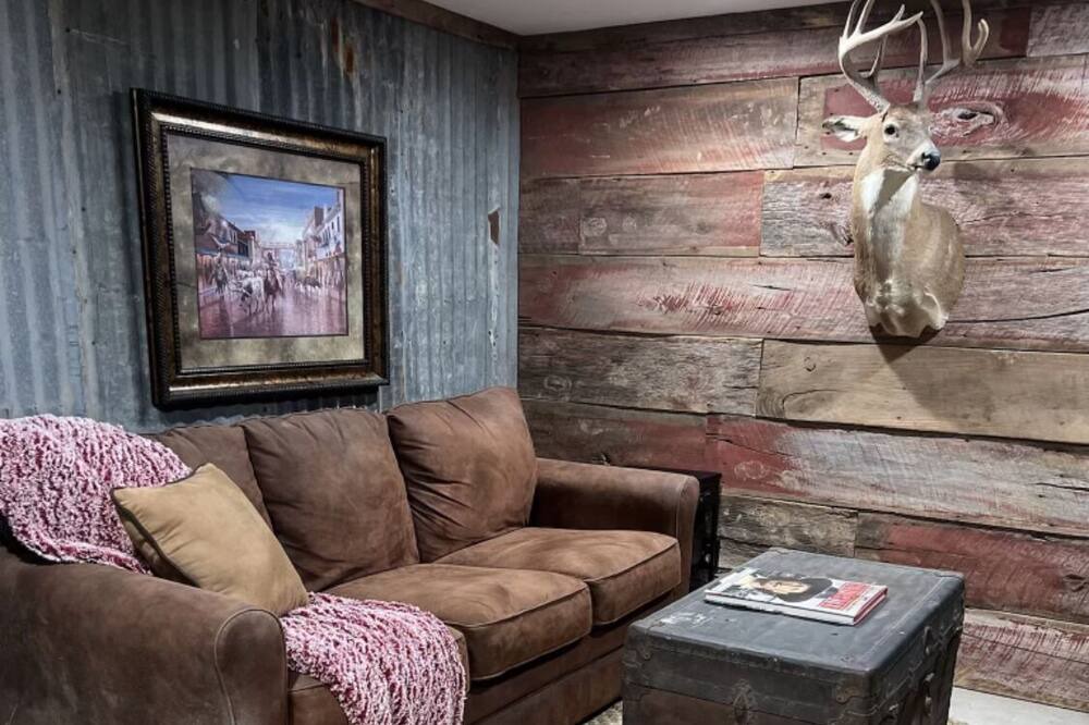 Photo of Livingroom in Forestburg