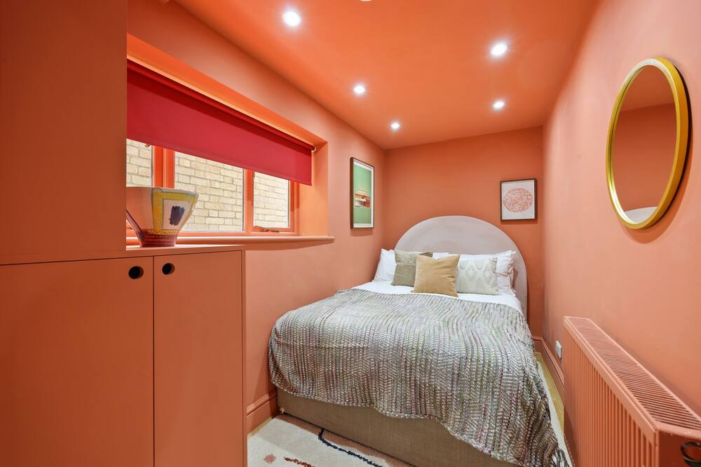 Photo of Bedroom in St. George's