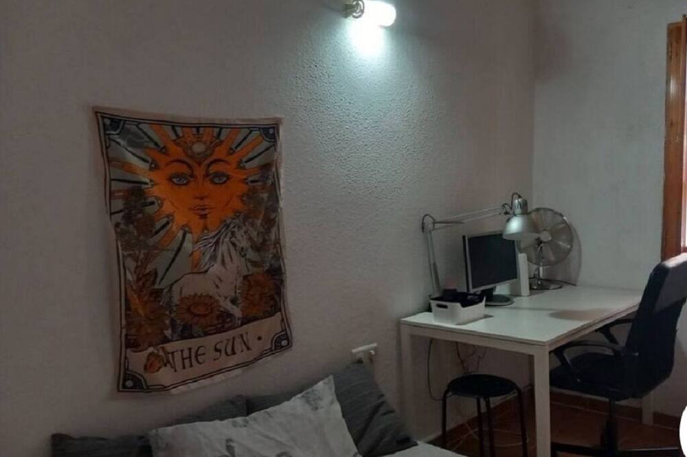 Photo of Bedroom in Alaquas