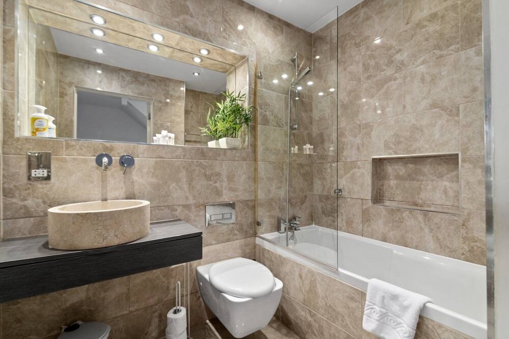 Photo of Bathroom in Charlton