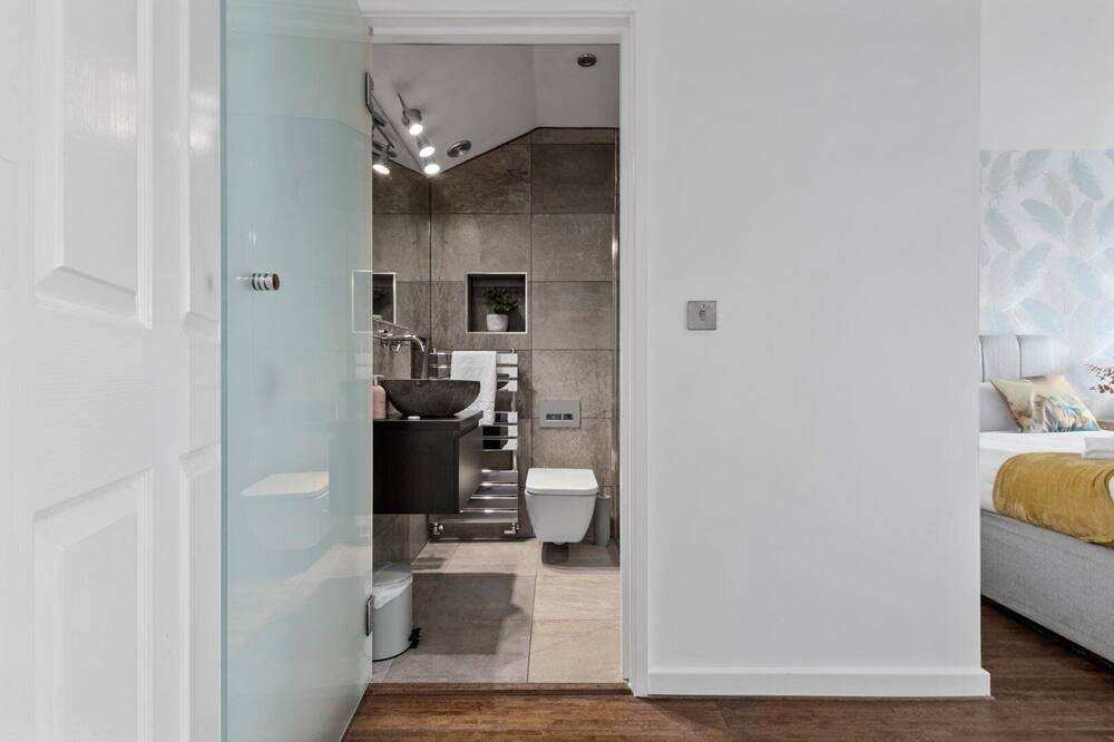 Photo of Kitchen in Charlton