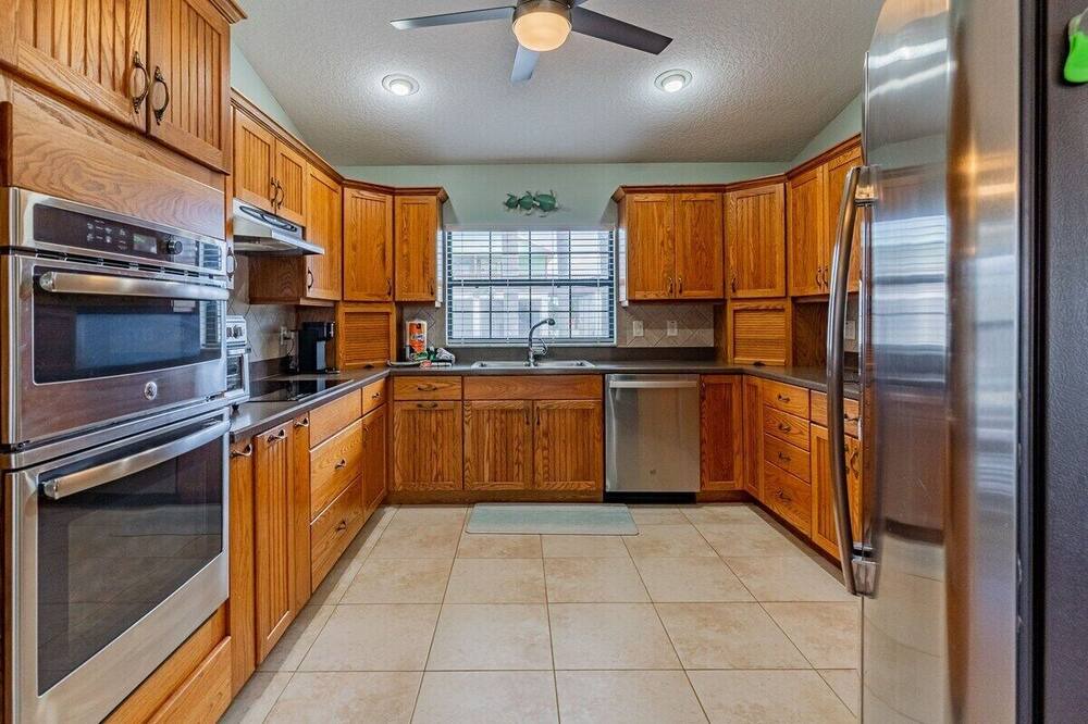 Photo of Others in Marineland Acres