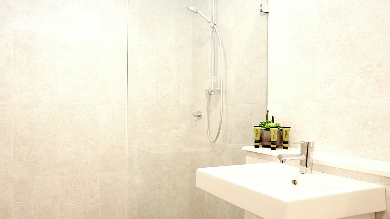 Photo of Others in Crows Nest