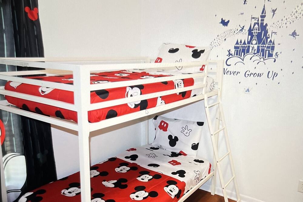 Photo of Bedroom in Greater Palm River Point CDC