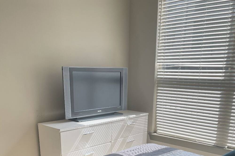 Photo of Bedroom in Knight Park