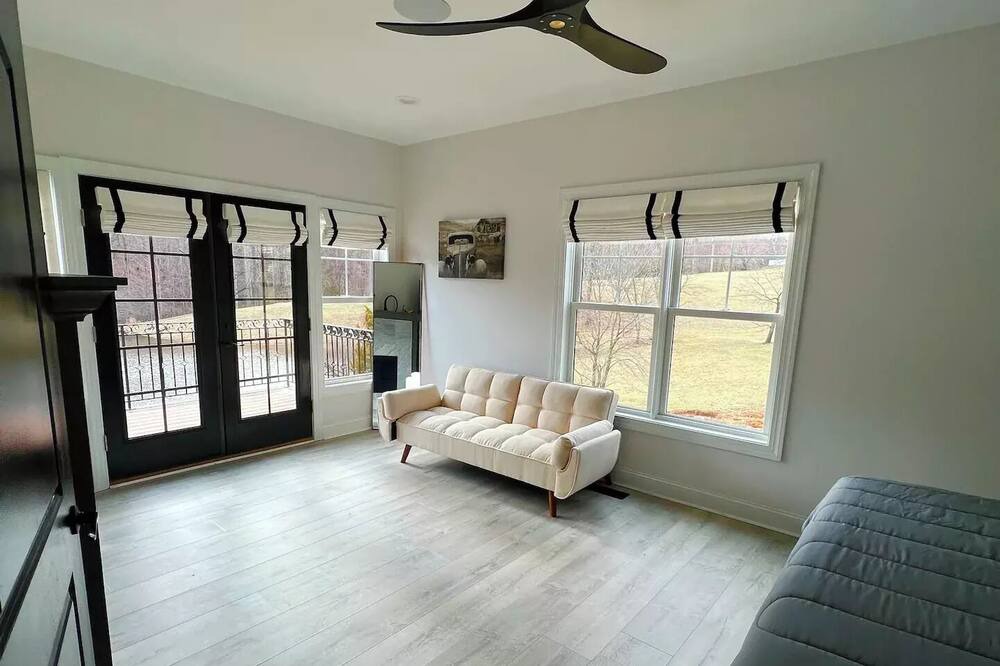 Photo of Bedroom in Forest